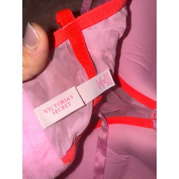 Victoria’s Secret very sexy longline hot pink lace Demi bra size 36C - Picture 4 of 6